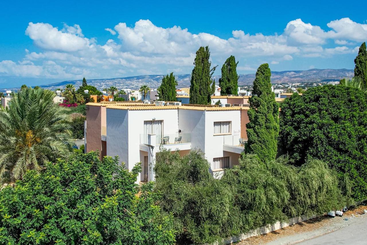 Akteon Village 4*
