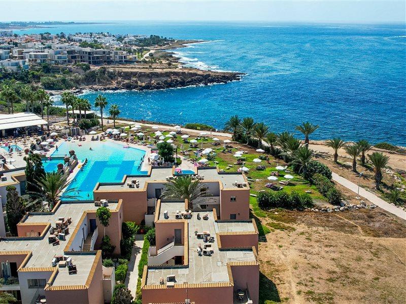 Akteon Village 4*