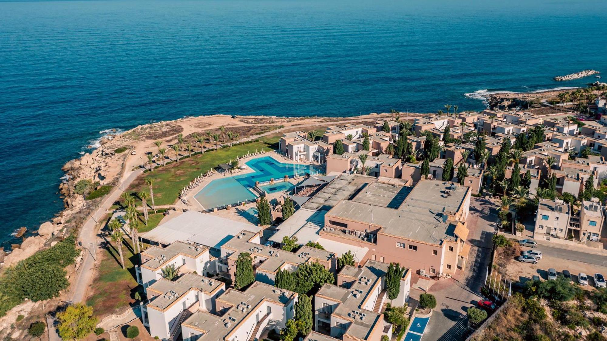 Akteon Village 4* Klorakas