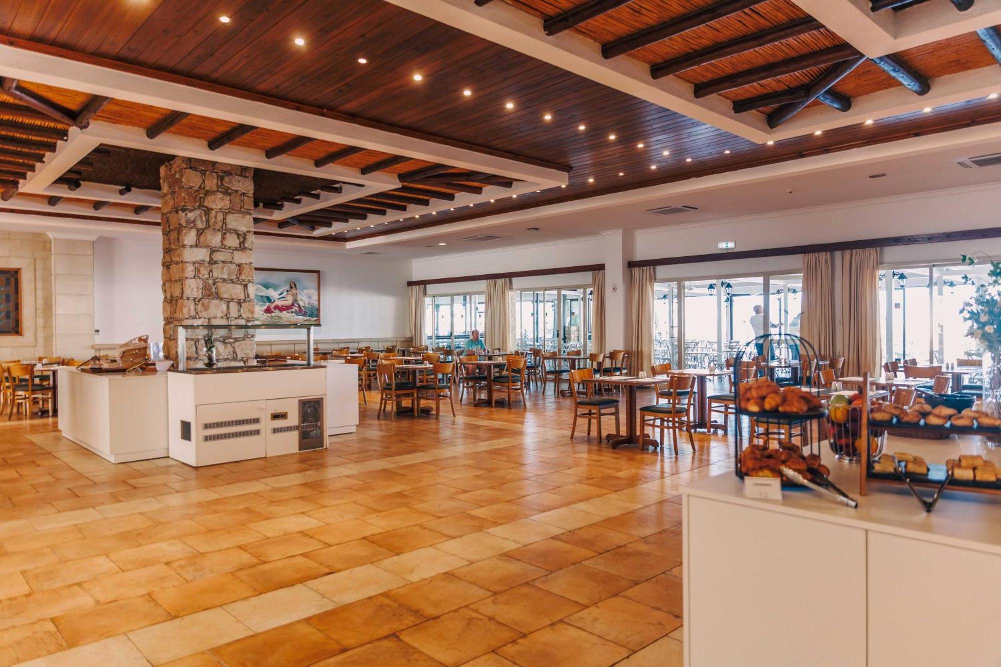 Apart Otel Akteon Village 4*